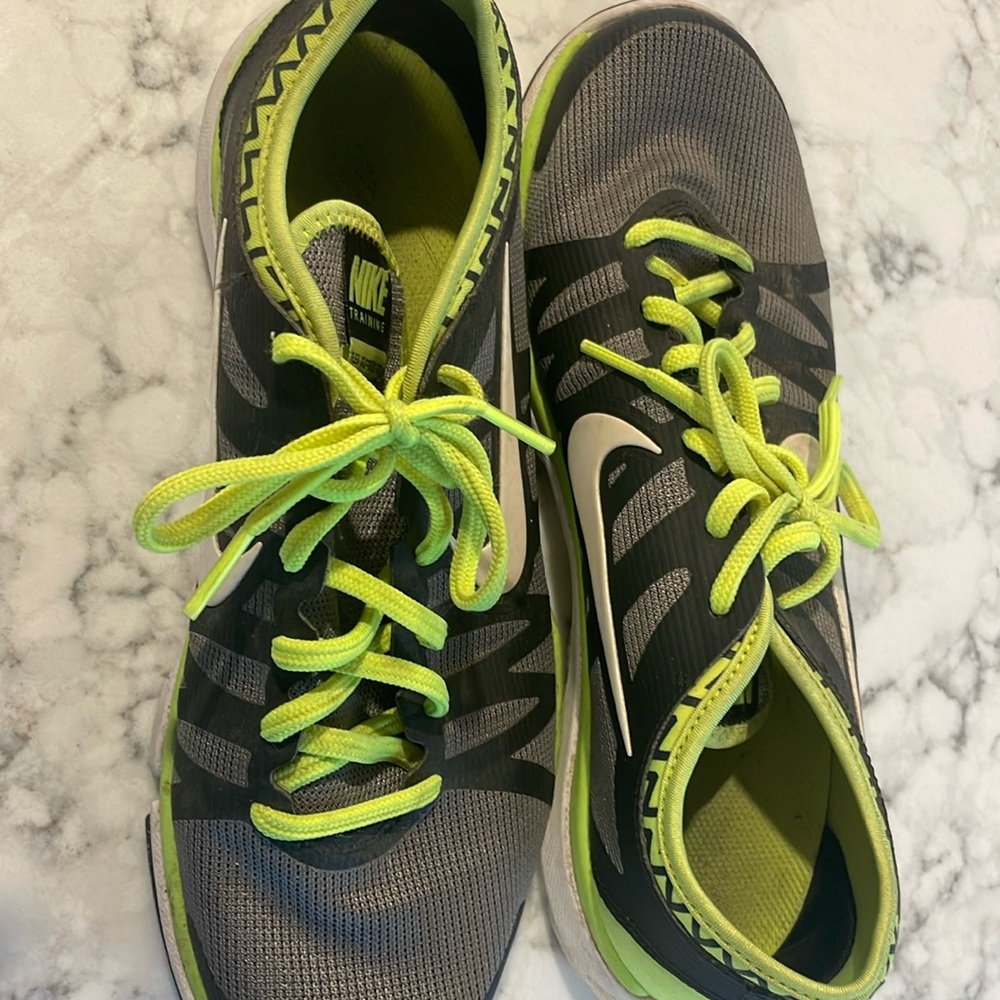 Nike flex supreme tr3 training sneakers